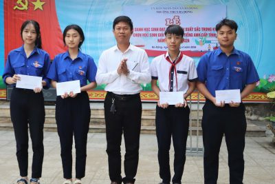 💥TRƯỜNG THCS BA ĐỘNG TỔ CHỨC LỄ VINH DANH HỌC SINH ĐẠT THÀNH TÍCH XUẤT SẮC NĂM HỌC 2025-2026