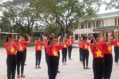 Các hình ảnh đẹp của HS trường THCS Ba Động