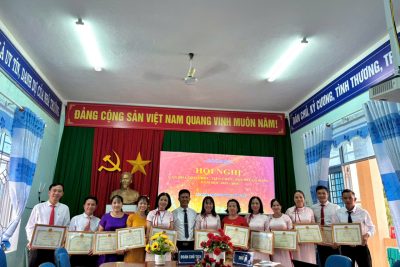 Hội nghị CBVC, Người lao động Trường THCS Ba Động năm học 2025-2026: Dân chủ – Đoàn kết – Phát triển
